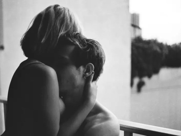 When flowers whisper